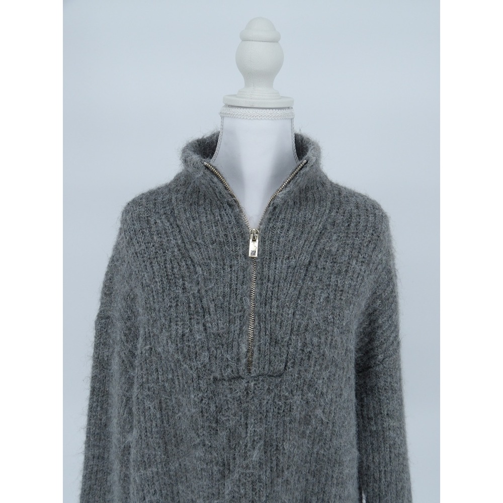 Express Men's Quarter Zip Knit‎ Sweater Gray Size M Minimalist Pullover